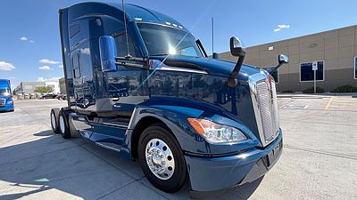 2023 Kenworth T680