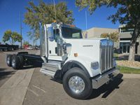 2026 Kenworth W900