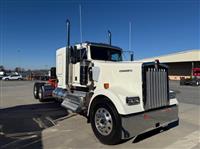 2025 Kenworth W900L