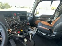 2027 Kenworth W990
