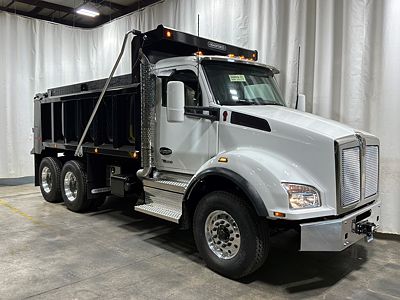 2027 Kenworth T880