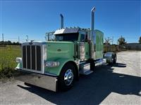 2022 Peterbilt 389