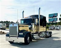 2025 Kenworth W900L