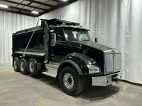 2027 Kenworth T880