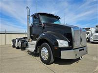 2022 Kenworth T880