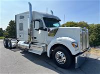 2025 Kenworth W990