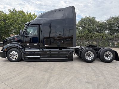 2023 Peterbilt 579