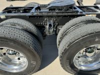 2022 Kenworth T680