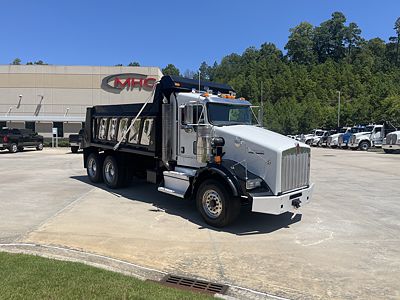 2022 Kenworth T800