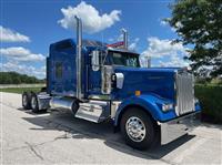 2025 Kenworth W900L