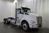 2025 Kenworth T880