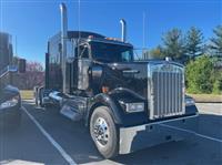 2025 Kenworth W900L