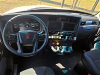 2023 Kenworth T680