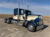 2025 Kenworth W900L