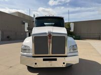 2022 Kenworth T880