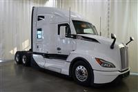 2025 Kenworth T680