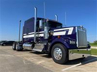 2025 Kenworth W900L