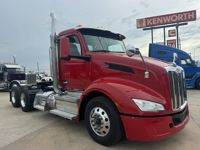 2023 Peterbilt 579