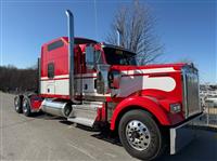 2026 Kenworth W900L