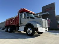 Used 2016 Kenworth T880 for Sale
