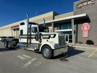 2026 Kenworth W900L