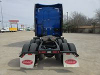 2023 Peterbilt 579