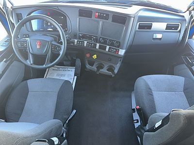 2023 Kenworth T680