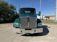 2022 Kenworth T880