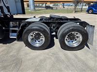 2023 Kenworth T680