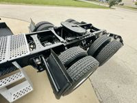 2021 Kenworth T680