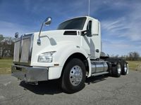 2021 Kenworth T880