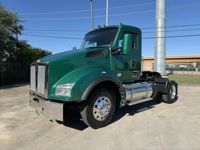 2022 Kenworth T880