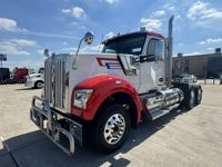 2024 Kenworth W990