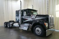 2027 Kenworth W990