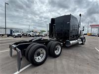 2023 Kenworth W900L