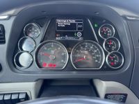 2022 Peterbilt 579