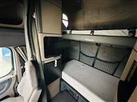 2014 Freightliner CA12564SLP