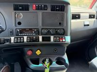 2023 Kenworth T680