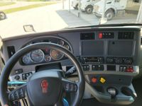 2021 Kenworth T680