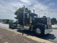 2027 Kenworth W900L