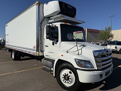 2021 Hino 338