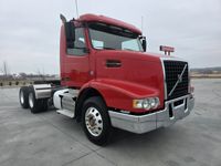 2016 Volvo VHD84BT