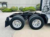 2023 Peterbilt 579