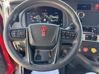 2023 Kenworth T680