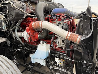 2023 Peterbilt 579