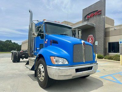 2019 Kenworth T370