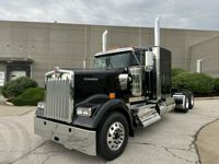 2027 Kenworth W900L