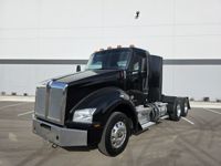 2021 Kenworth T880