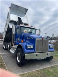 Used 2017 Kenworth W900 for Sale