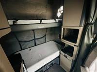 2014 Freightliner CA12564SLP